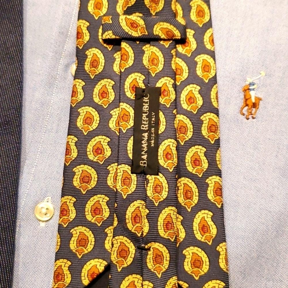 VTG Italian made Banana Republic yellow Men's Tie